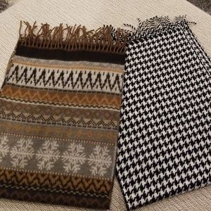Scarves bundle of two